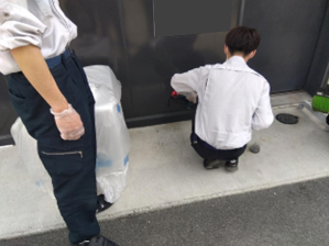 田中達也さん後ろ姿.png